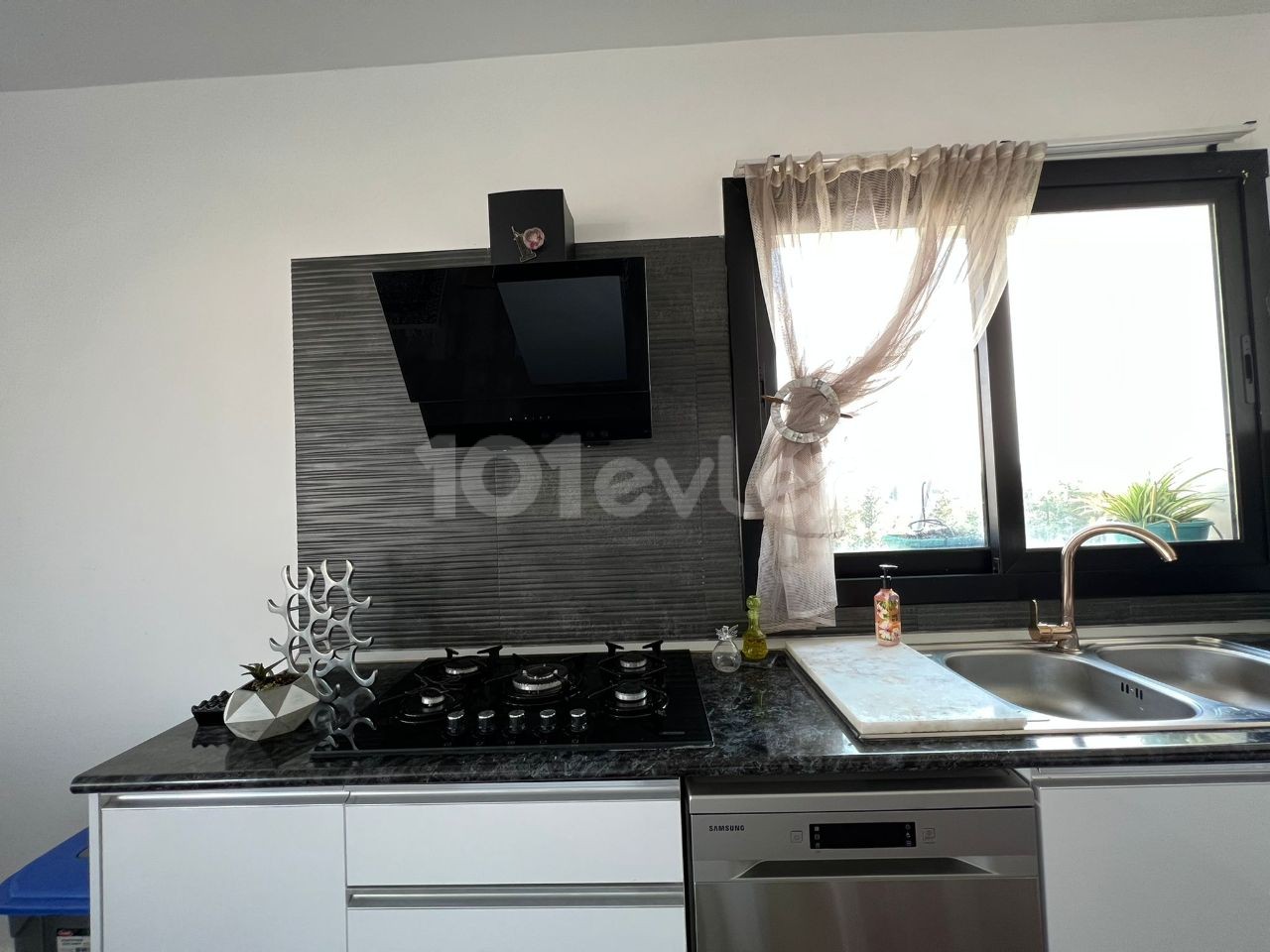 Lefkoşa Penthouse özel havuzlu