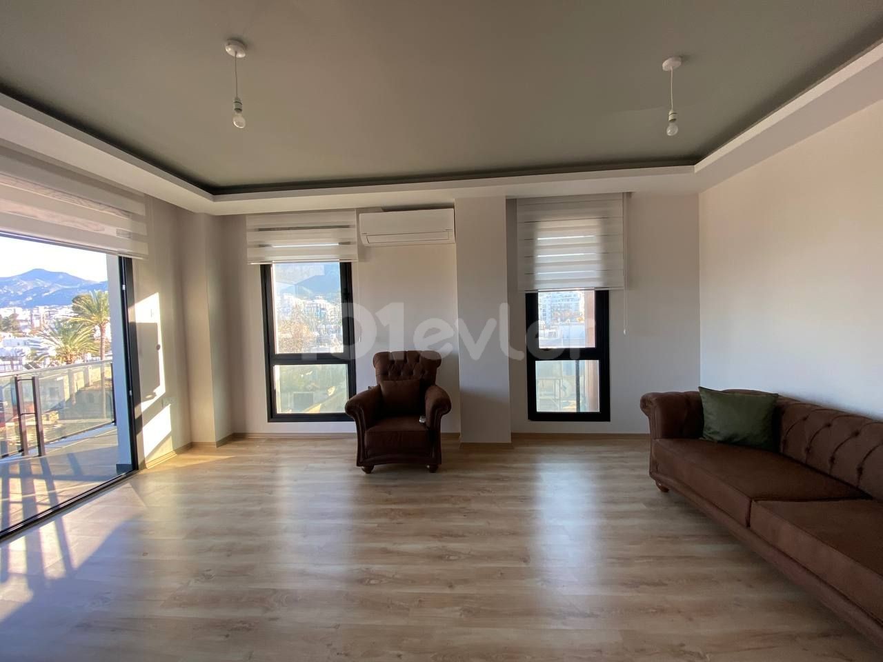 2 Bedroom Apartment in Kyrenia Center, within walking distance to the harbor and extremely central location around Colony Hotel ** 