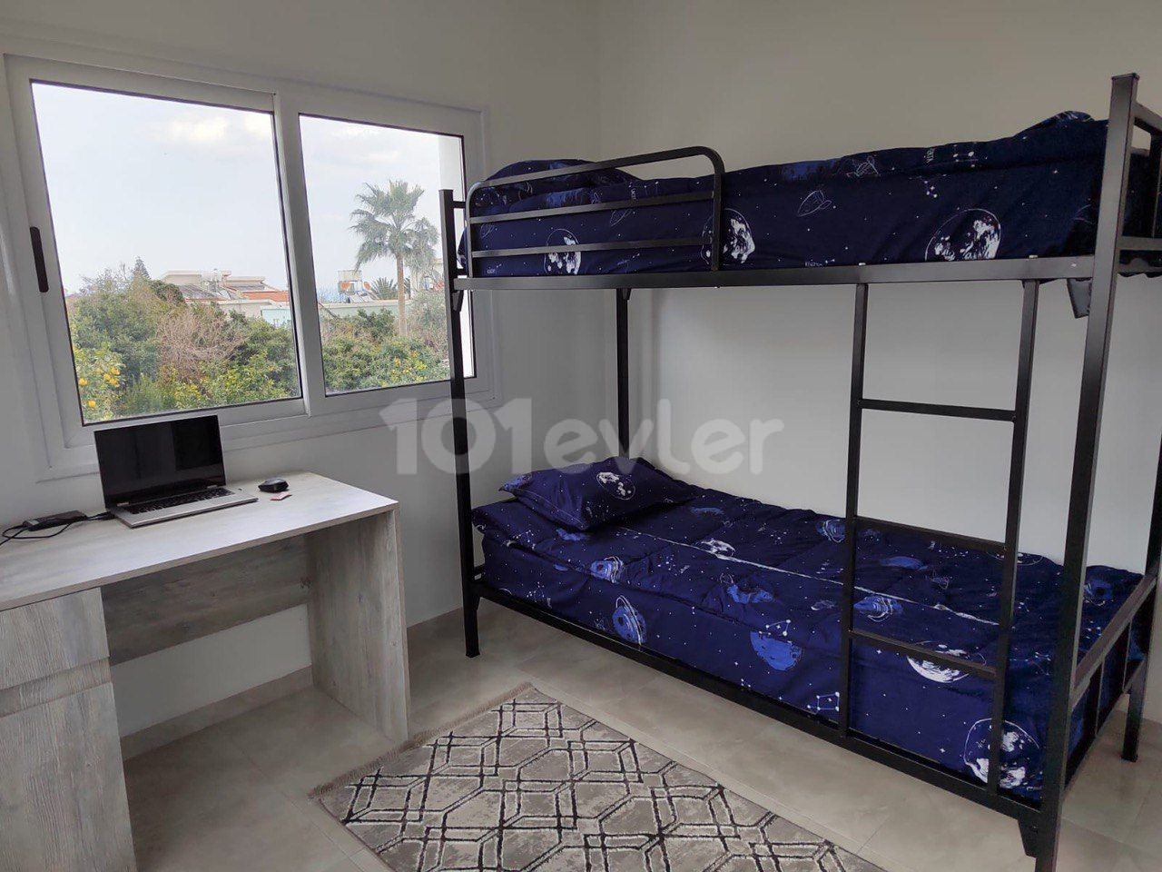 Kyrenia Lapta Garten Erdgeschoss und Meerblick in Kyrenia Lapta, 2 Schlafzimmer Eckapartment mit Garten und Meerblick, Gehentfernung zum neu gebauten Strand