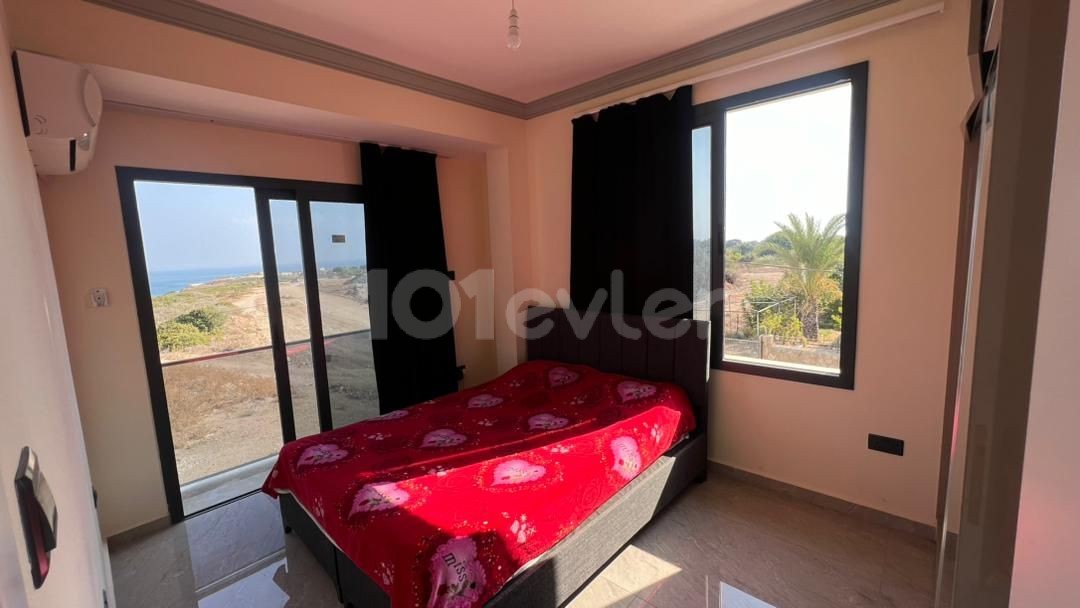 İKIZVILLA WITH MONTHLY PAYMENT, 50 METERS FROM THE SEA IN KARŞIYAK