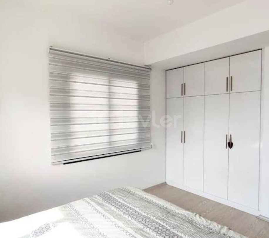 Girne Zeytinlik'te Full Eşyalı Taşınmaya Hazır 3+1 Havuzlu Muhteşem Penthouse