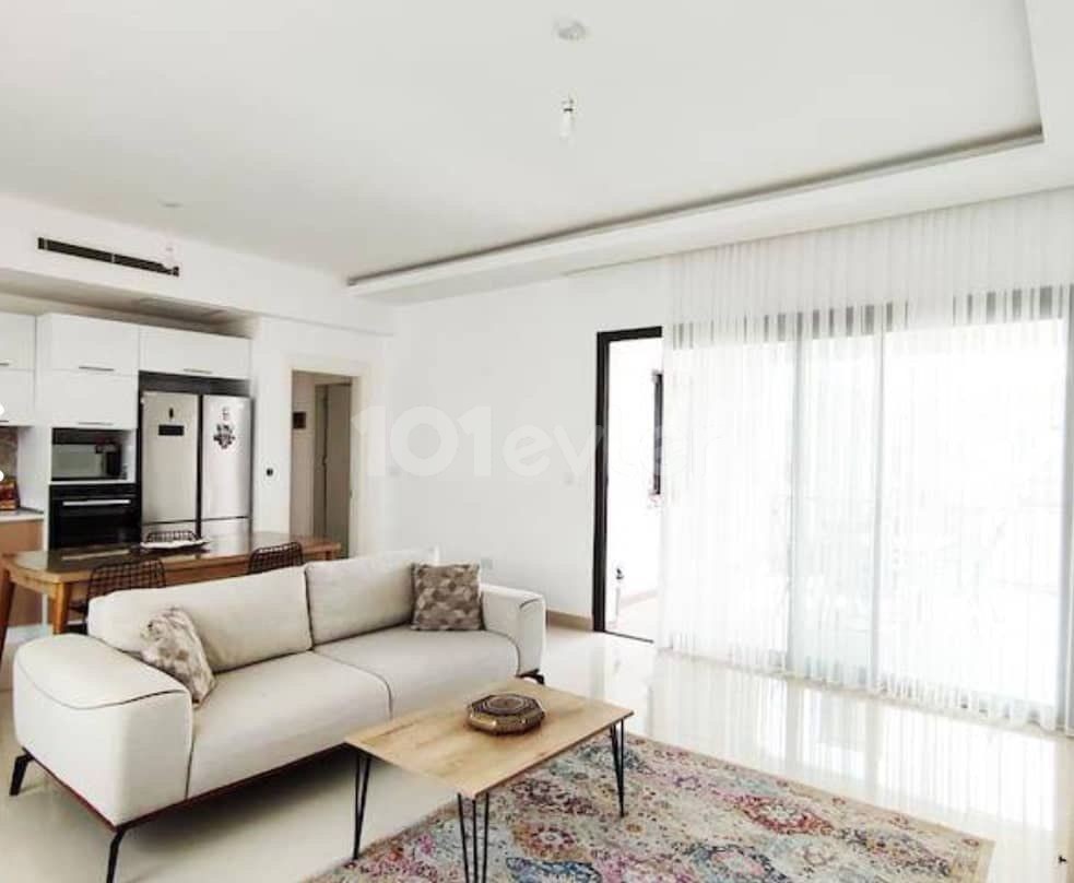 Komplett möbliertes, bezugsfertiges 3+1 wunderschönes Penthouse mit Pool in Girne Zeytinlik