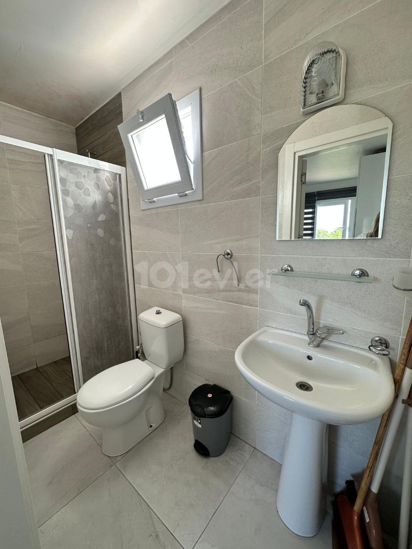 1+1 flat for rent with monthly payment in a central location, 2 minutes walking distance from the main road in Karaoğlanoğlu, Kyrenia