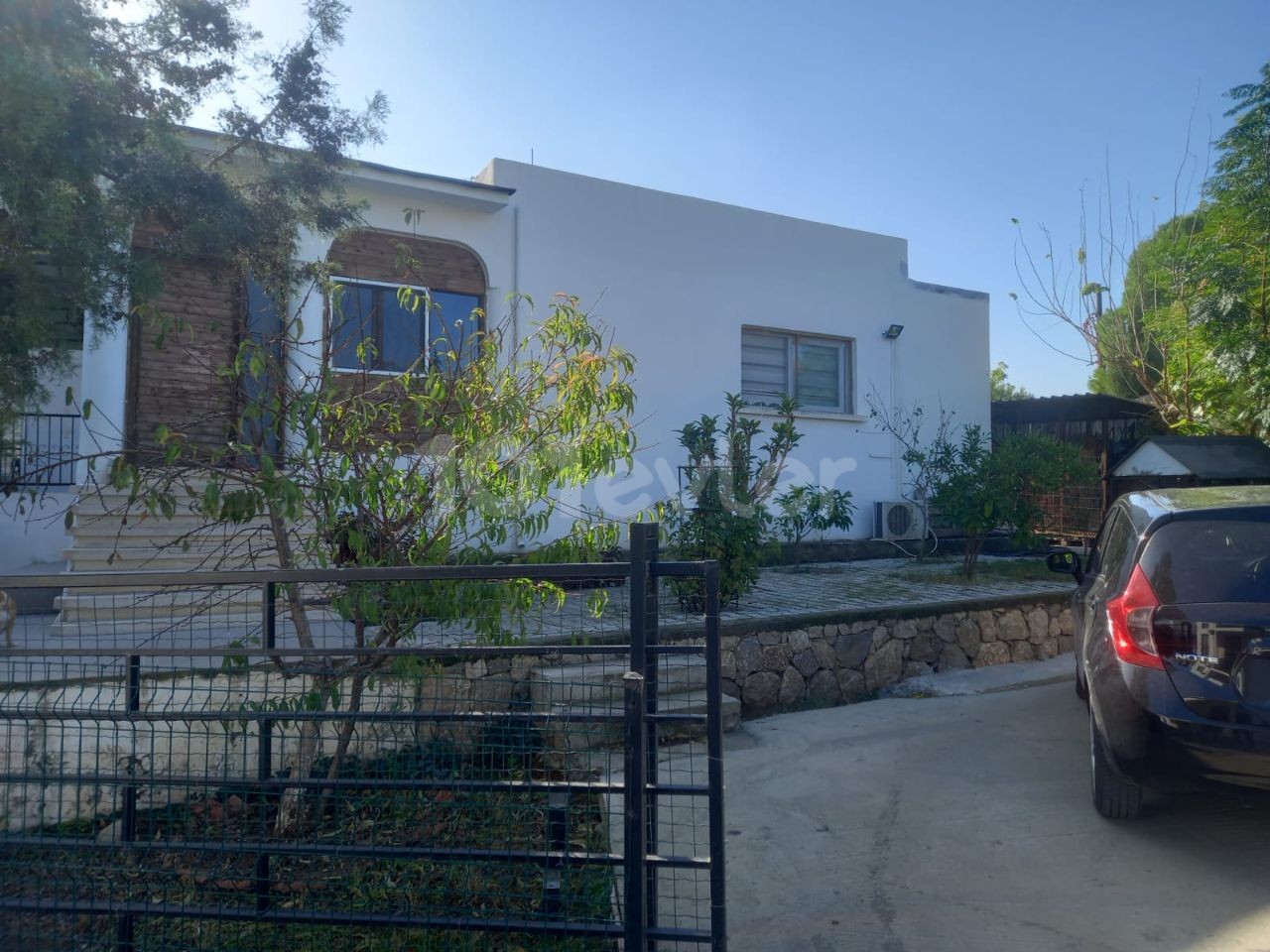 Zum Verkauf: 2+1 Bungalow in der Region Girne Edremit.