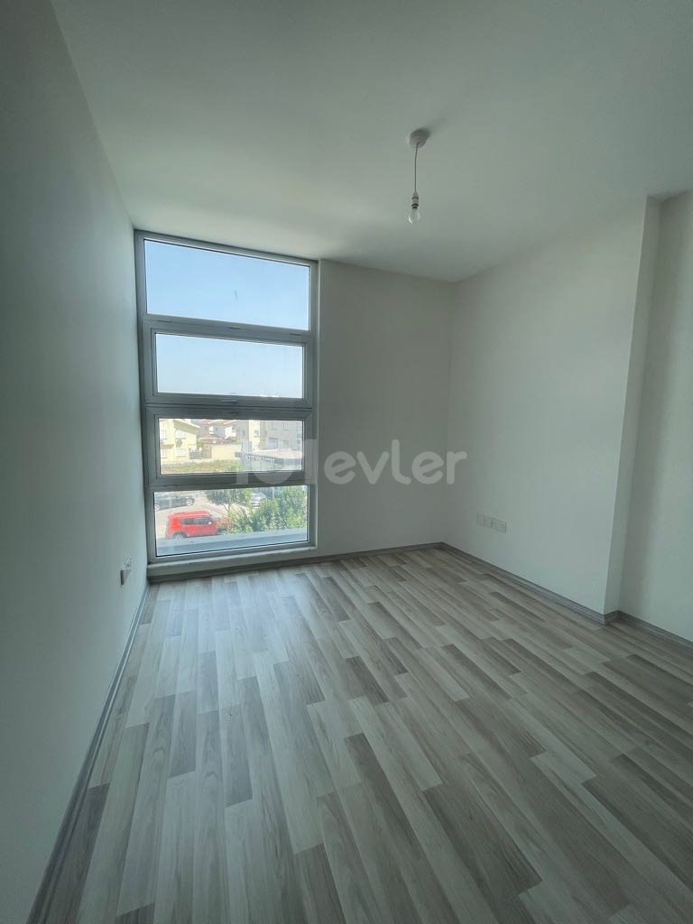 2 + 1 APARTMENT FOR RENT ON NICOSIA GÖNYELI YENIKENT MUNICIPALITY BOULEVARD, SUITABLE FOR BEING AN OFFICE OR CLINIC ** 