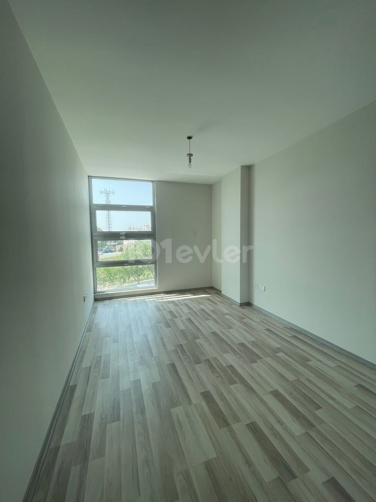 INVESTMENT OPPORTUNITY RESIDENCE ON NICOSIA GONYELI YENIKENT MUNICIPALITY BOULEVARD 2+1 APARTMENT