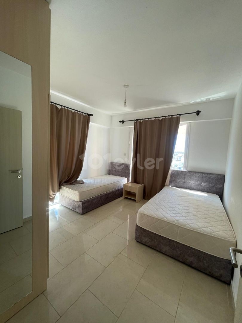 FULLY FURNISHED 2 + 1 APARTMENT FOR RENT TO A STUDENT WITH SEA AND MOUNTAIN VIEWS IN THE CENTER OF KYRENIA ** 