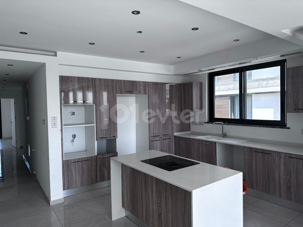 LUXURY COMPLETE APARTMENT FOR SALE IN INTENSE NICOSIA PROJECT! (6 PCS 3+1 - 2 PCS 2+1 PENTHOUSES)