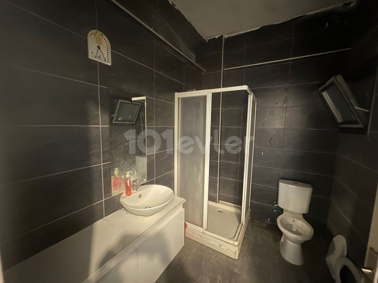 HAMİTKÖY CADDE 3+1 FLAT FOR SALE BEHIND THE KITCHEN