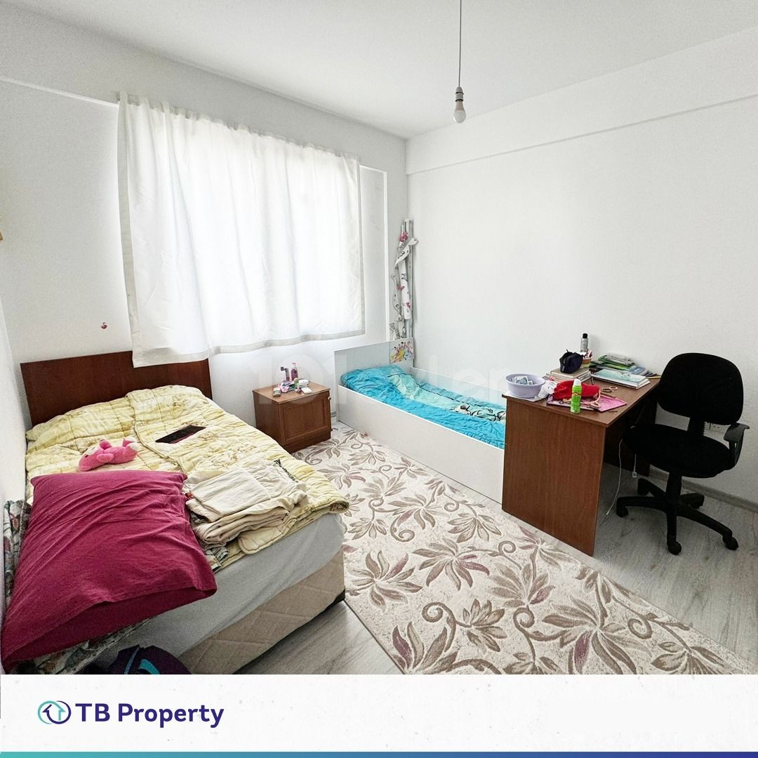 2+1 möblierte Wohnung zum Verkauf in Nikosia Gönyeli