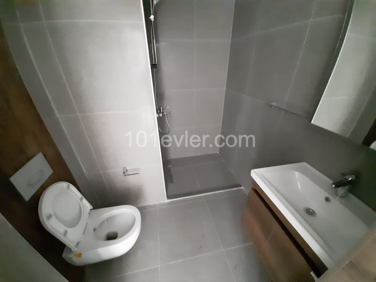 1+1 RESIDENCE FLAT IN CENTER OF FAMAGUSTA, NEAR EMU AND LEMAR ** 