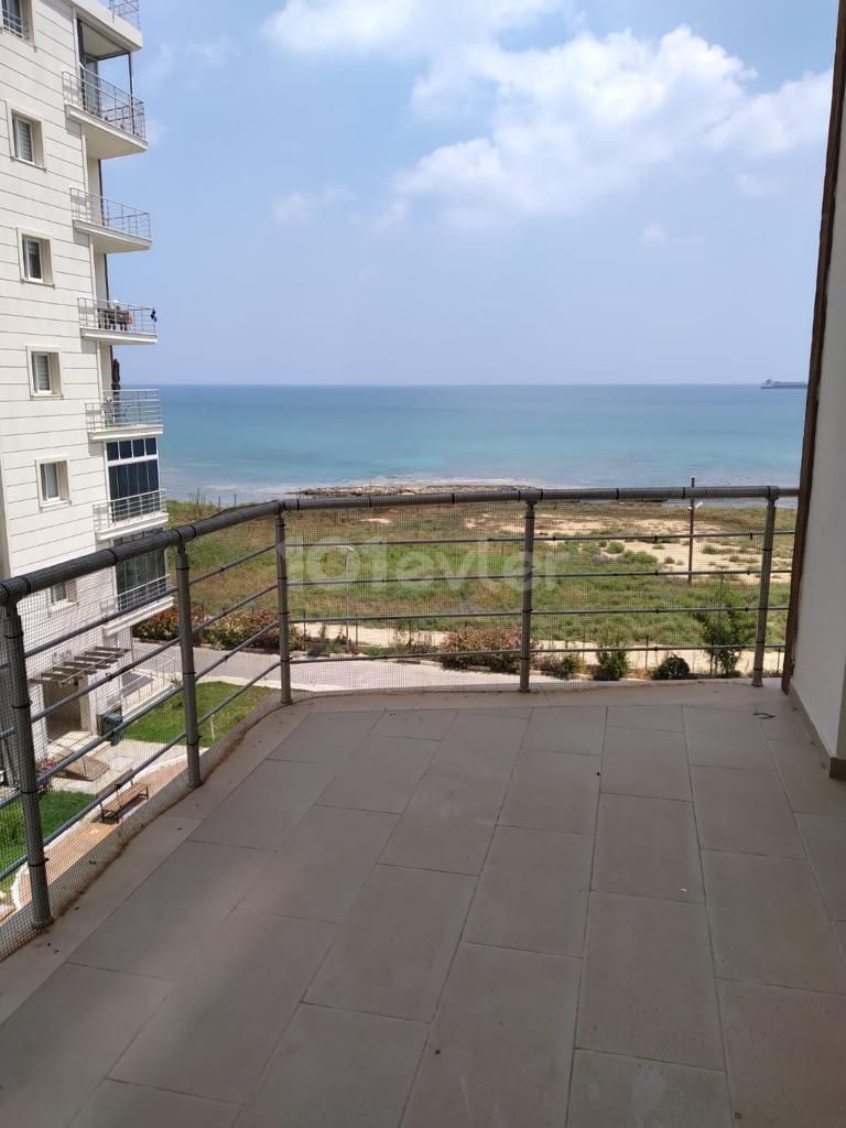 3+1 APARTMENTS FOR SALE WITHOUT FURNITURE WITH SEA VIEW WITH SHARED POOL ON FAMAGUSTA GULSERENDE SEAHOUSE SITE ** 