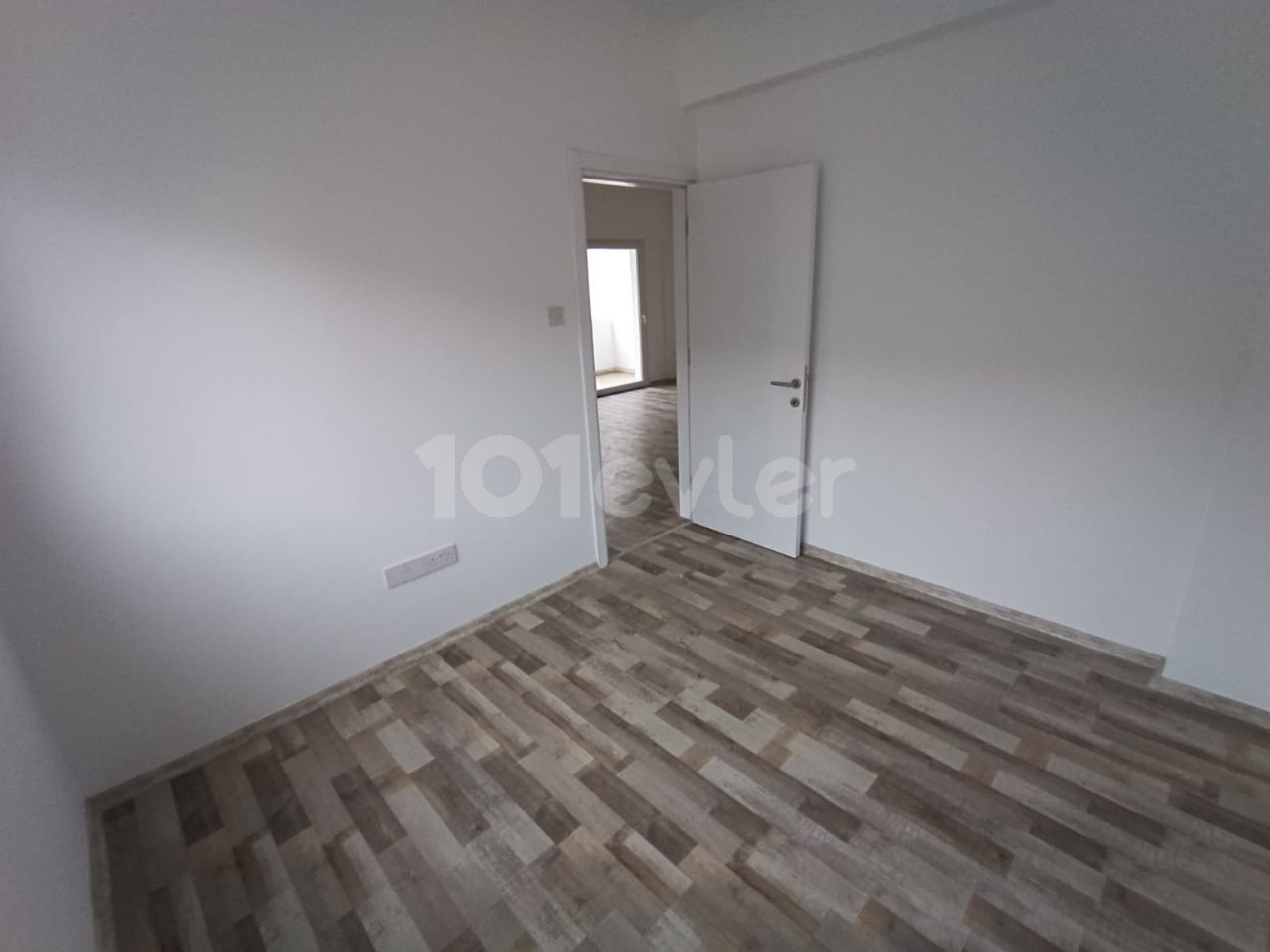 2+1 FLAT FOR SALE IN GUVERCINLIK, FAMILY, NEVER USED, WITH COMMON POOL