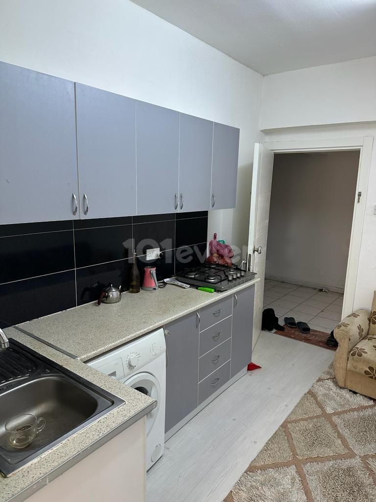 INVESTMENT OPPORTUNITY 1+1 FLAT IN THE CENTER OF FAMAGUSTA, 1 MINUTE WALKING DISTANCE TO SALAMIS AVENUE