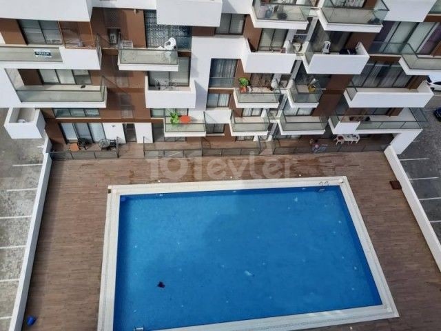 MAĞUSA ORTAK HAVUZLU UPTOWN PARK SİTESİNDE SATILIK 1+1 YATIRIMLIK DAİRE