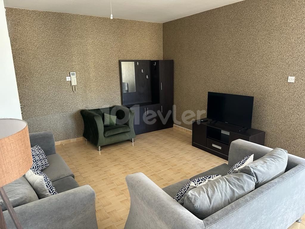 ANNUAL RENTAL 2+1 FURNISHED APARTMENT 1 MINUTE WALKING DISTANCE TO DAÜ IN SAKARYA, CAFUSA