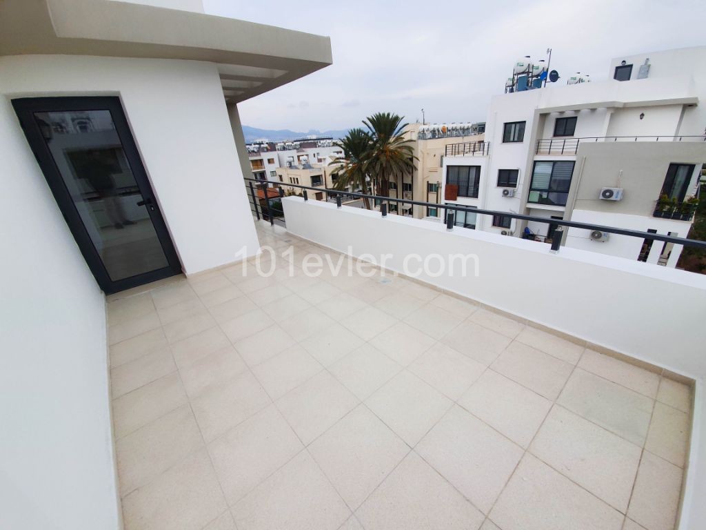 2+1 118m2 (78m2 +40m2 Terrace) Penthouse with Small Slider ** 