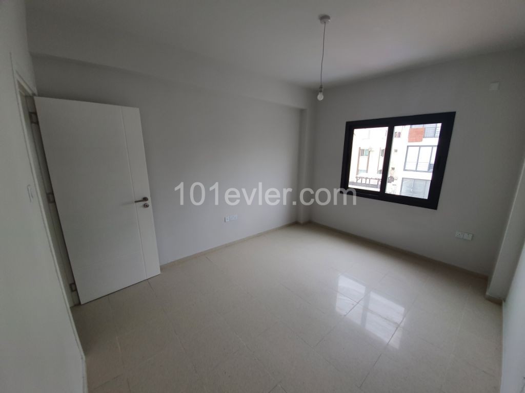 Small Slider 3+1 137m2 (126m2 Indoor area + 11m2 Balcony) 2. floor apartment ** 