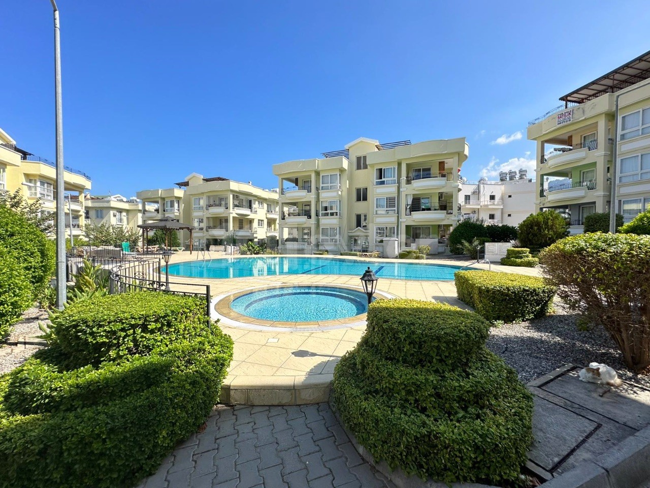 A Peaceful Life Oppurtunity in Kyrenia Alsancak, 3 Bedroom Apartment for Sale