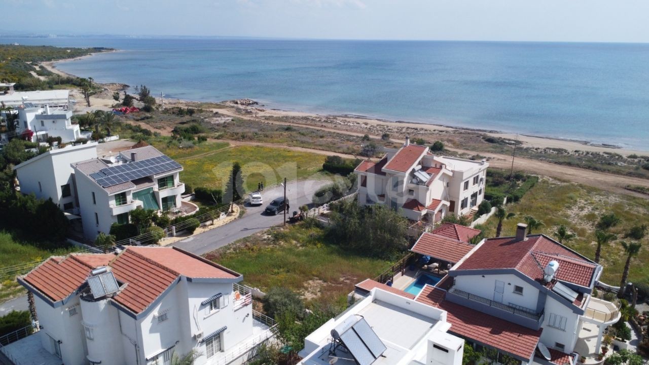 LAND VERY CLOSE TO THE SEA NEXT TO SALAMIS HOTEL