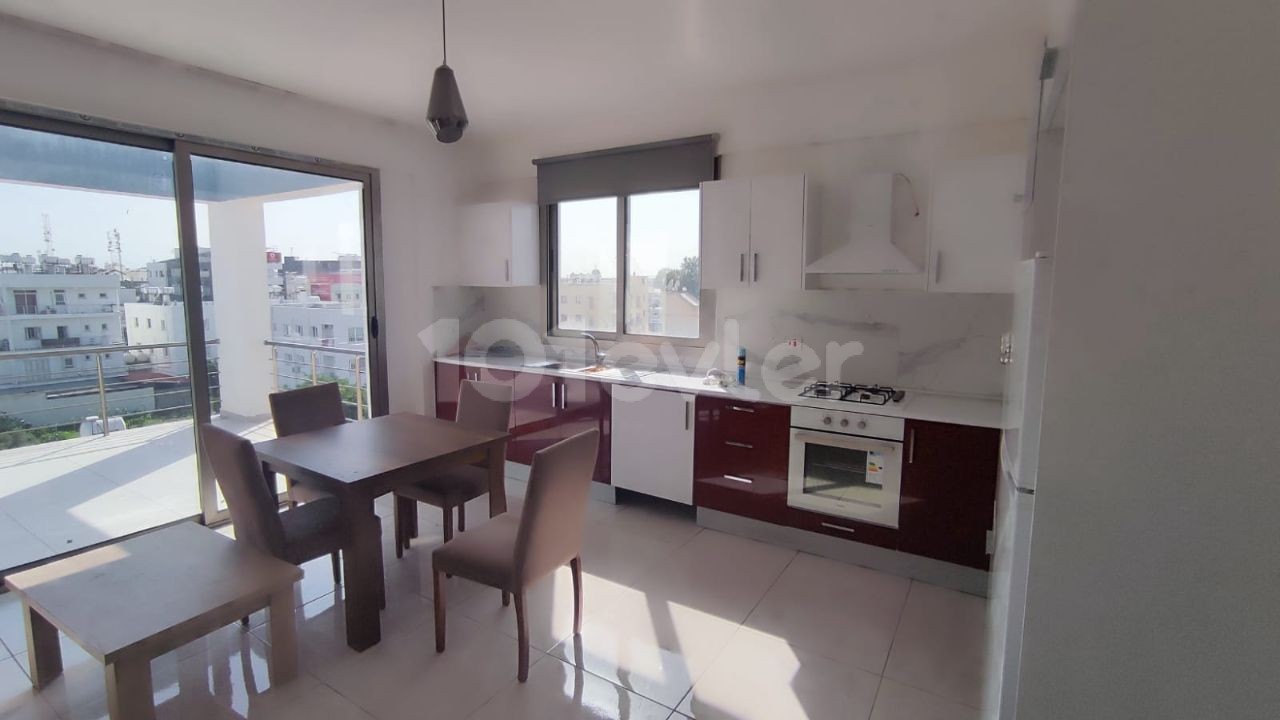 2+1 90 M2 PENTHOUSE 459 STG FOR RENT IN NICOSIA ORTAKOY