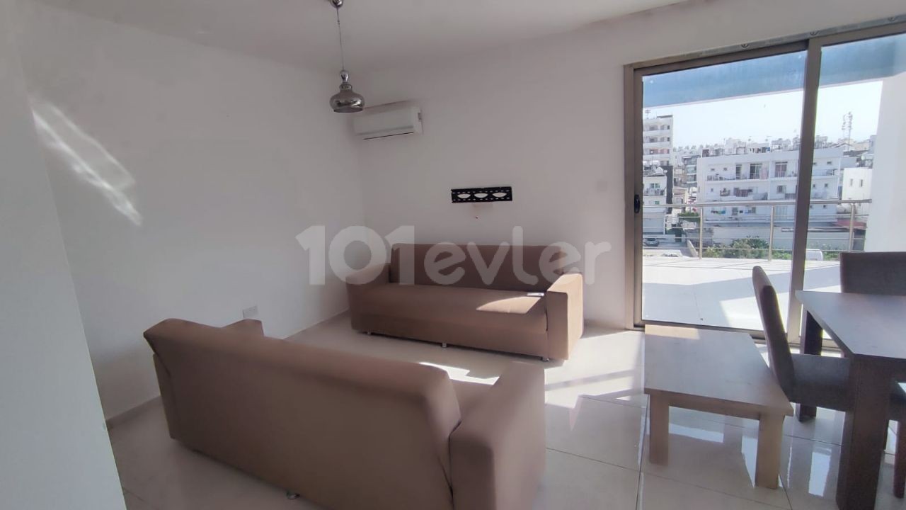 LEFKOŞA  ORTAKÖYDE SATILIK  PENTHOUSE  2+1 90 M2 90000 stg