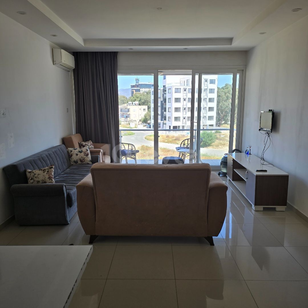 LEFKOŞA DEREBOYUNDA EŞYALI KIİRALIK DAİRE 2+1 90 M2 450 STG 