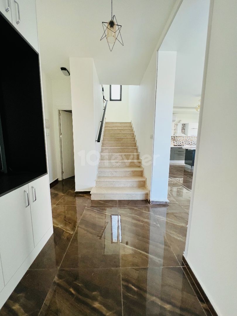 Ozankoy 5+1 villa for long term rent available from 12th October 