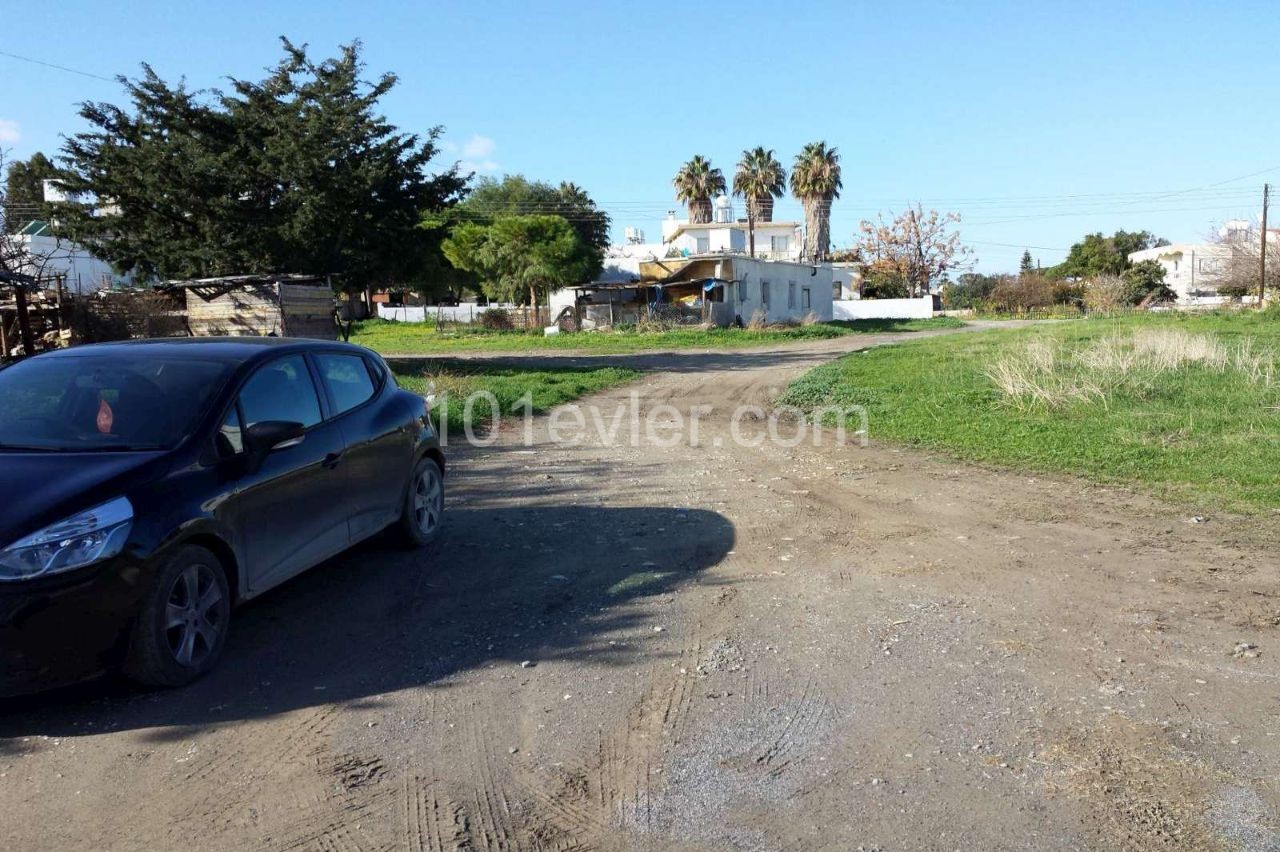 Land for Sale in Karaoğlanoğlu