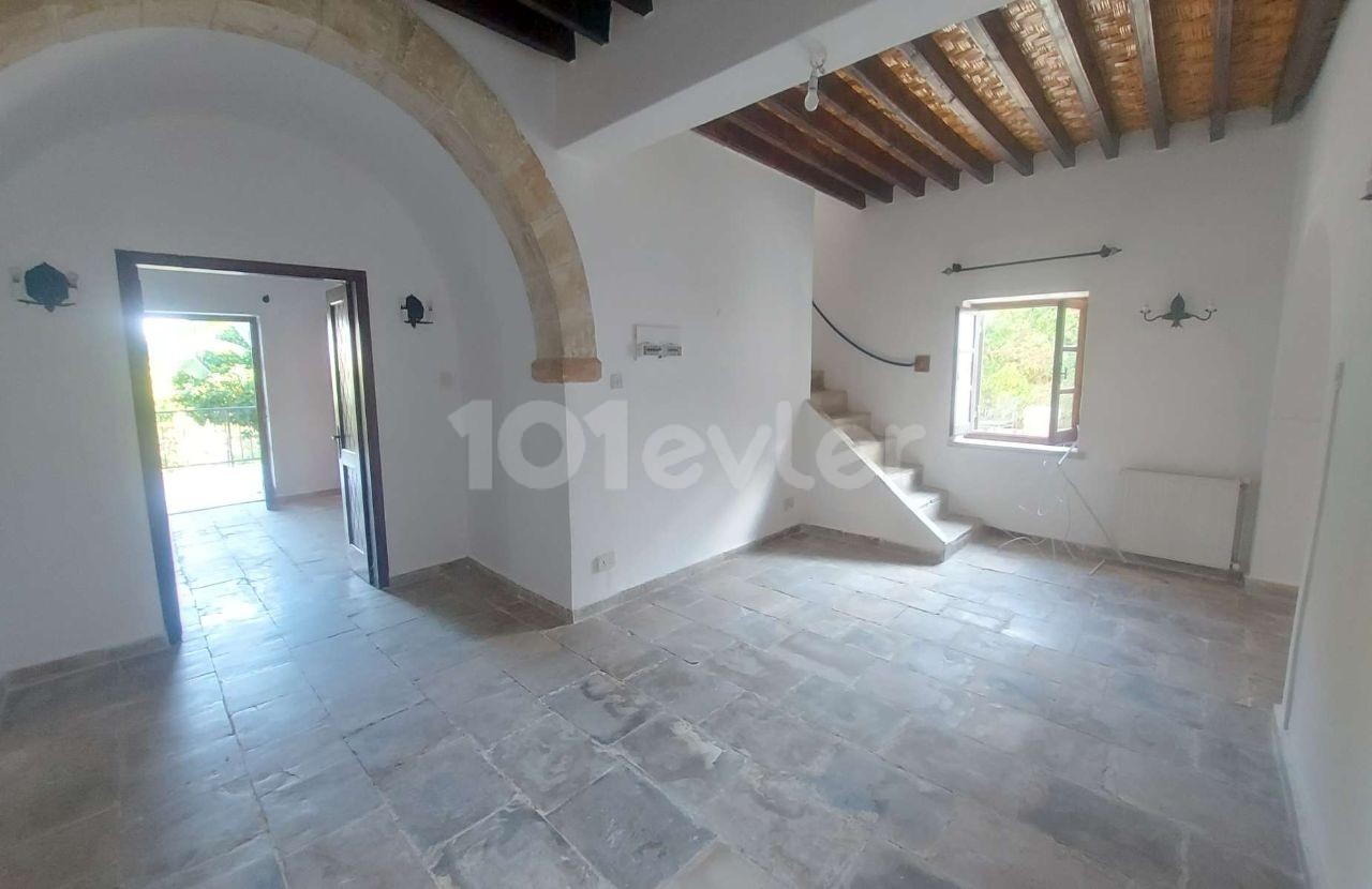 Superb Detached Villa with Private Annex and Pool