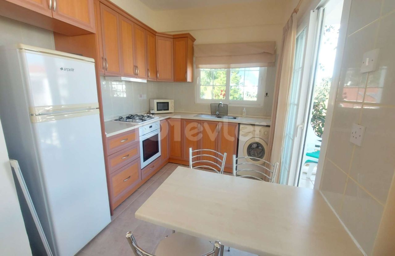 Lapta'da Satılık 3 Yatak Odalı Penthouse