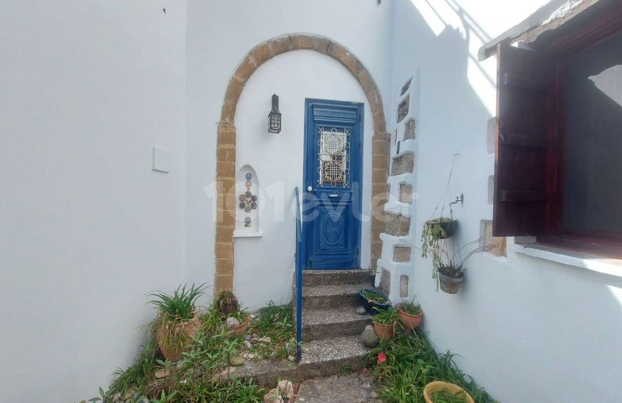 3 Bedroom Traditional House for Sale in Karmi 