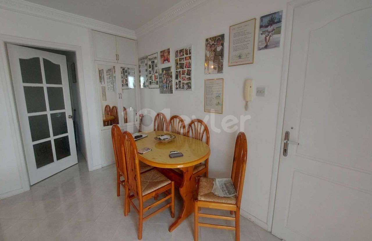 Penthouse mit 2 Schlafzimmern zum Verkauf in Kyrenia