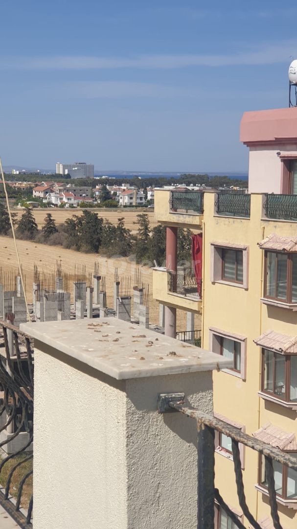 Mağusa Yeni boğaziçi  içinde hiç kullanılmamiş penthouse