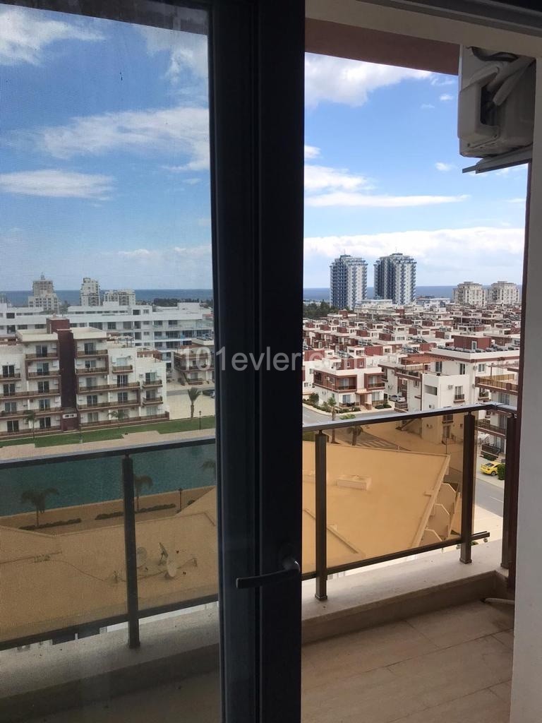 Flat For Sale in Long Beach, Iskele