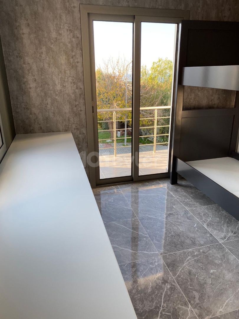 Villa Mit 3 Schlafzimmern, Kyrenia, Catalkoy ** 