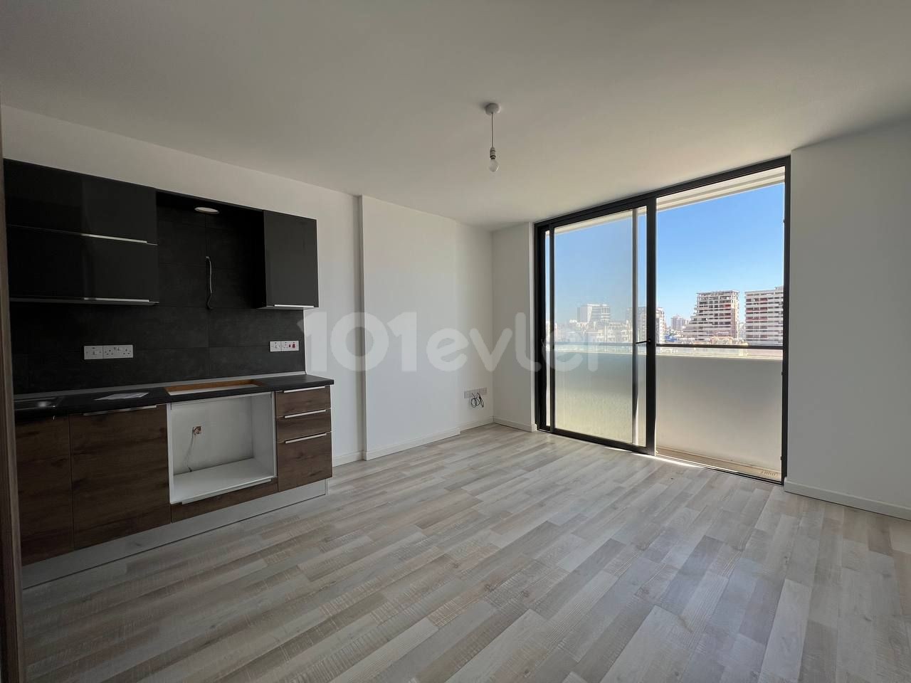 Studio flat In The Tallest Tower _Famagusta_