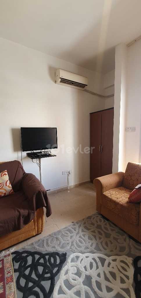 INCLUDING THE AIDAT WATER BILL!!! GENIS STUDIO 1 + 0 APARTMENT SUITABLE FOR FAMILY LIFE ** 
