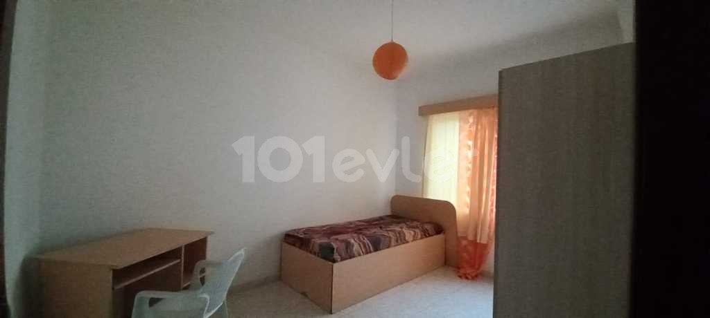 Flat To Rent in Mağusa Merkez, Famagusta