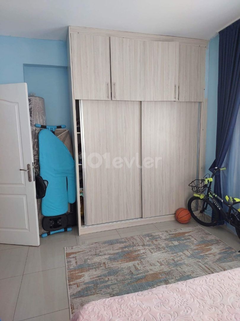 LUXURIÖSES, VOLL MÖBLIERTES 3+1 APPARTEMENT, GEEIGNET FÜR EINE GROSSE FAMILIE, IM NEUEN BOSPORUS ZUM TAUSCH ANGEBOTEN