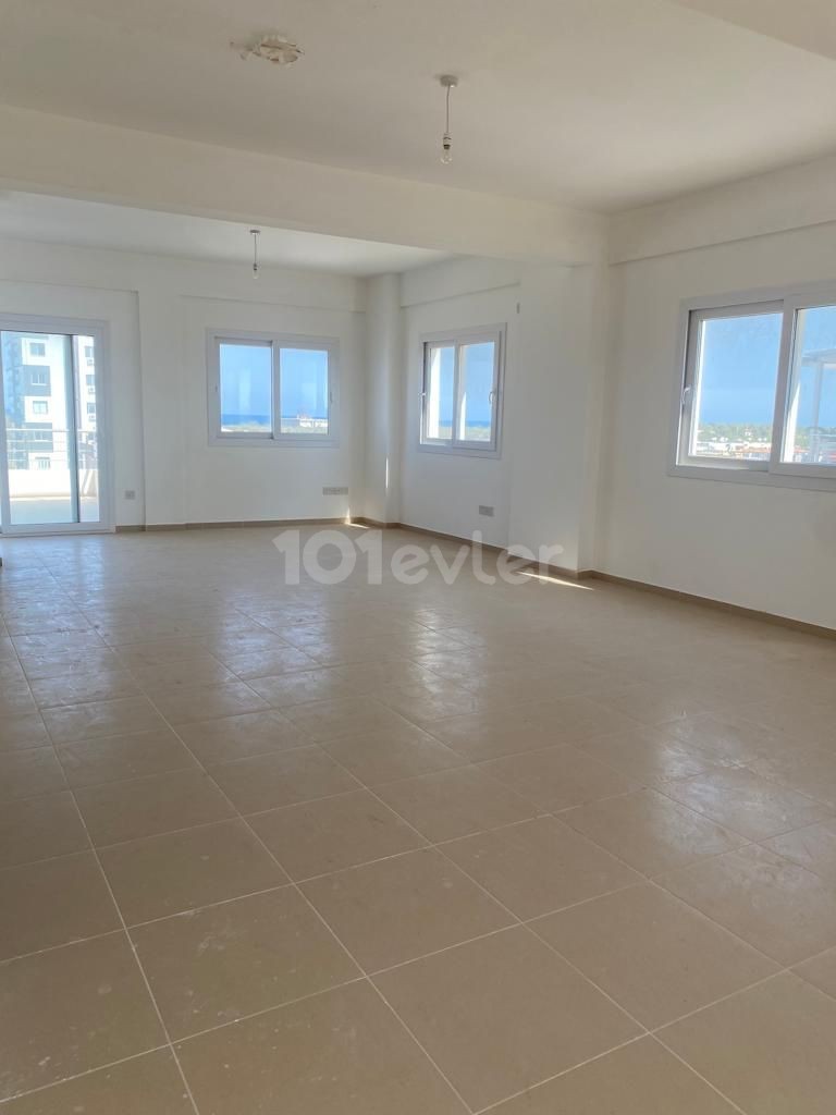 Penthouse For Sale in Yeni Boğaziçi, Famagusta