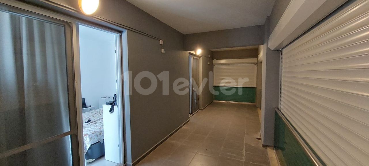 GİRNE MERKEZ DE GENİŞ 1+1 PENTHOUSE 