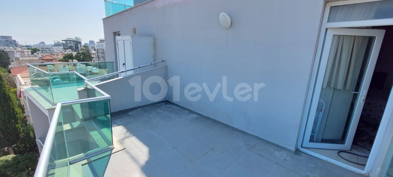 Penthouse Kaufen in Girne Merkez, Kyrenia