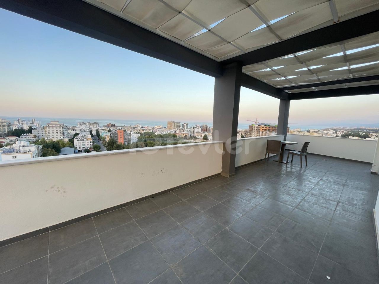 Flat For Sale in Girne Merkez, Kyrenia