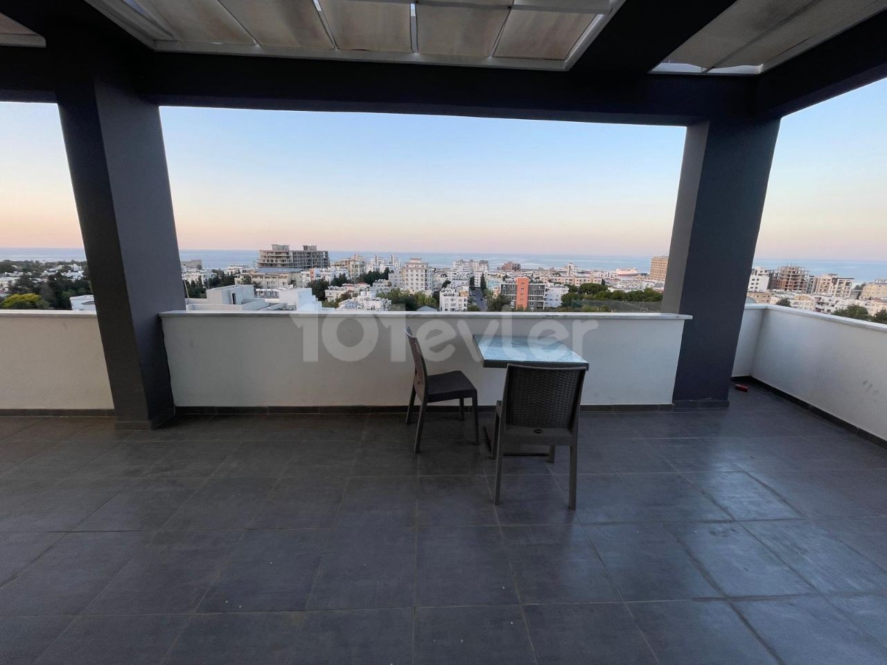 Flat For Sale in Girne Merkez, Kyrenia