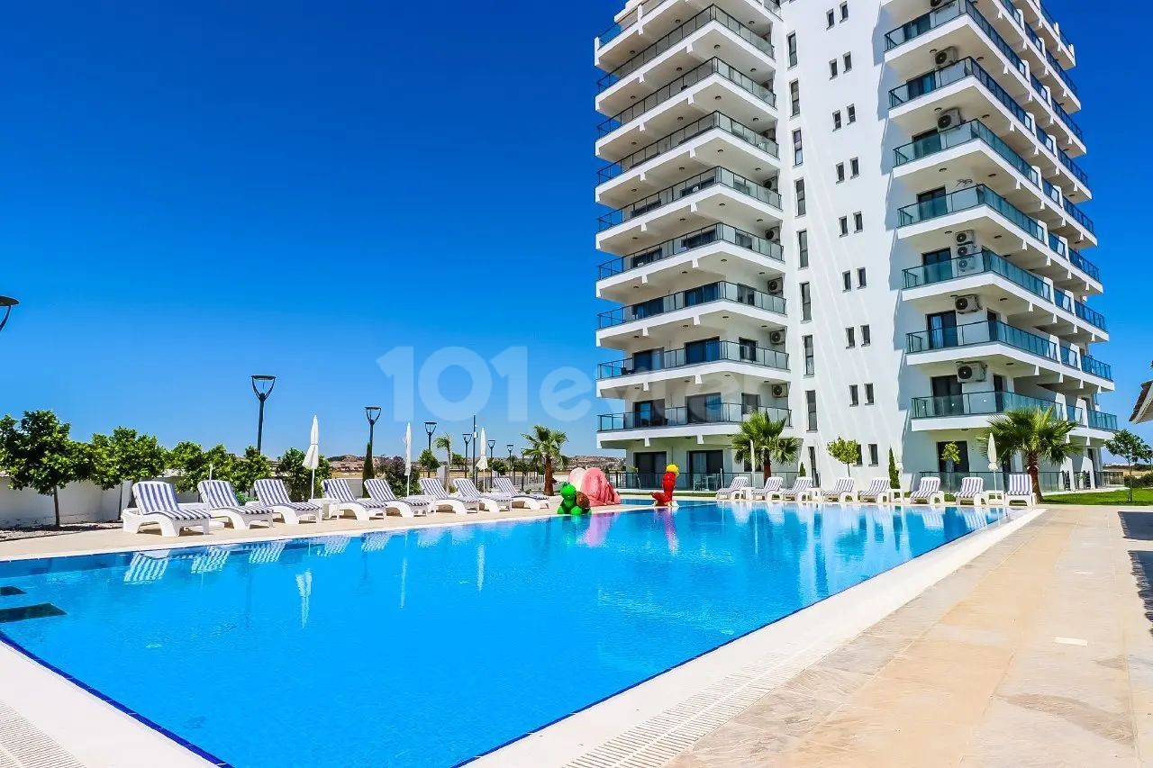 Caesar Blue konut kompleksinde aqua parklı deniz manzaralı 1+1 daire