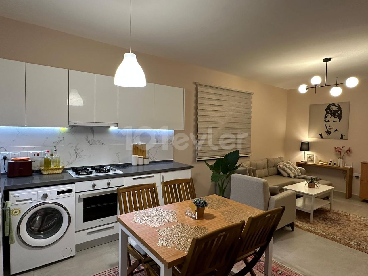 A beautiful 1 bedroom home in Long Beach area