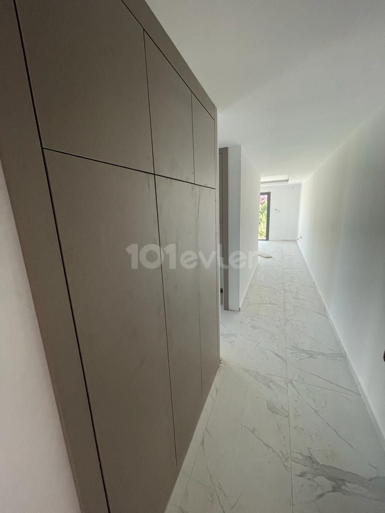 Flat For Sale in Alsancak, Kyrenia