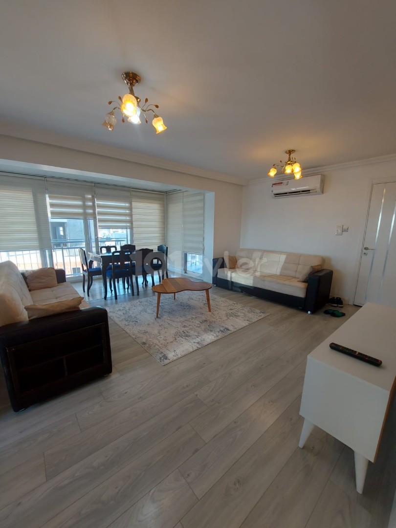 GİRNE MERKEZDE ÖZEL PENTHOUSE DAİRE