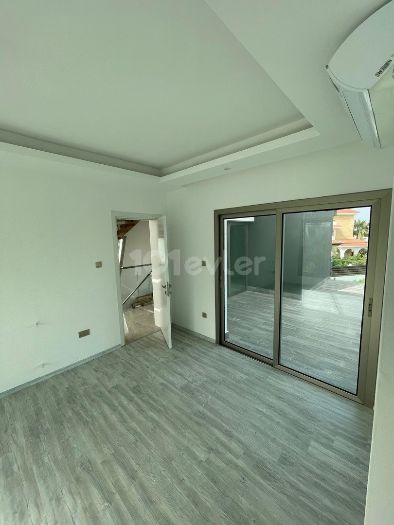 NEW DETACHED 4+1 VILLA IN OZANKOY